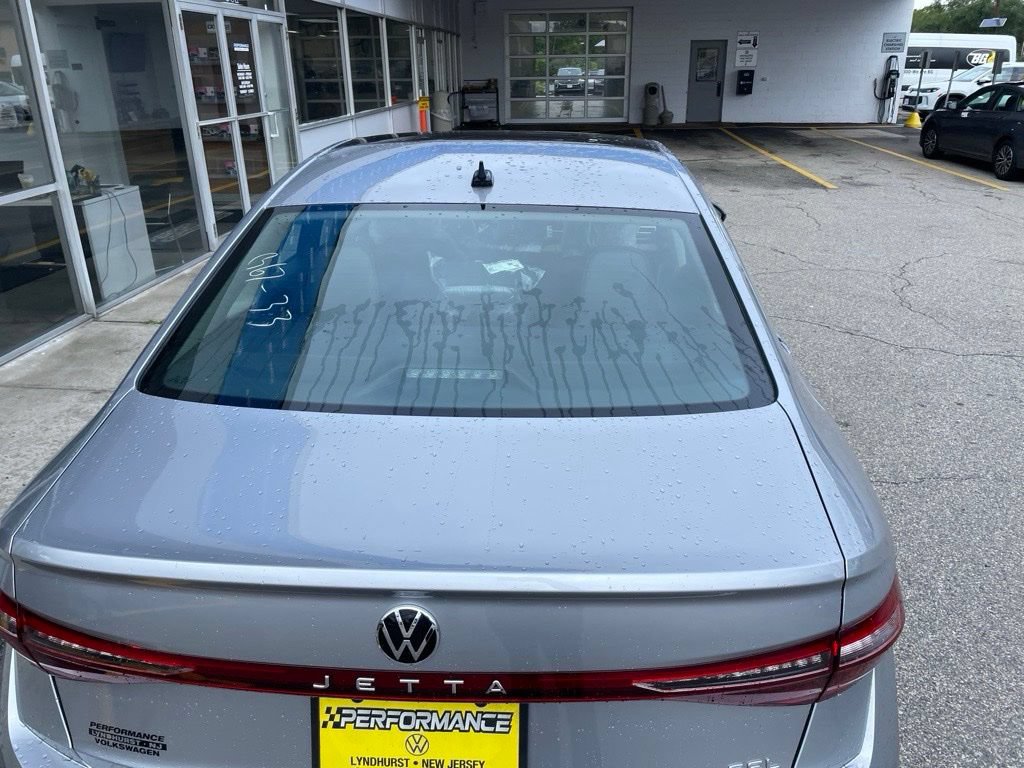 New 2026 Volkswagen Jetta SEL FWD image 11