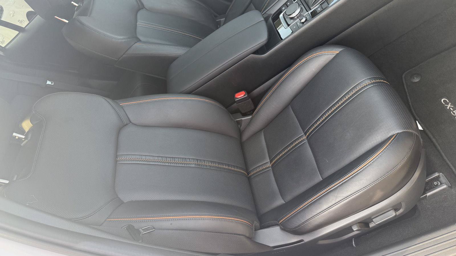 Used 2025 MAZDA CX-50 AWD 2.5 Hybrid w/ Premium Pkg image 21