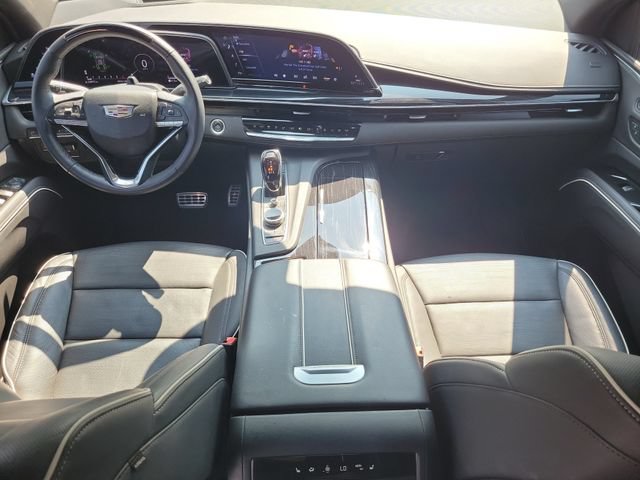 Certified 2024 Cadillac Escalade Sport w/ LPO, ONYX Package AWD/4WD image 8