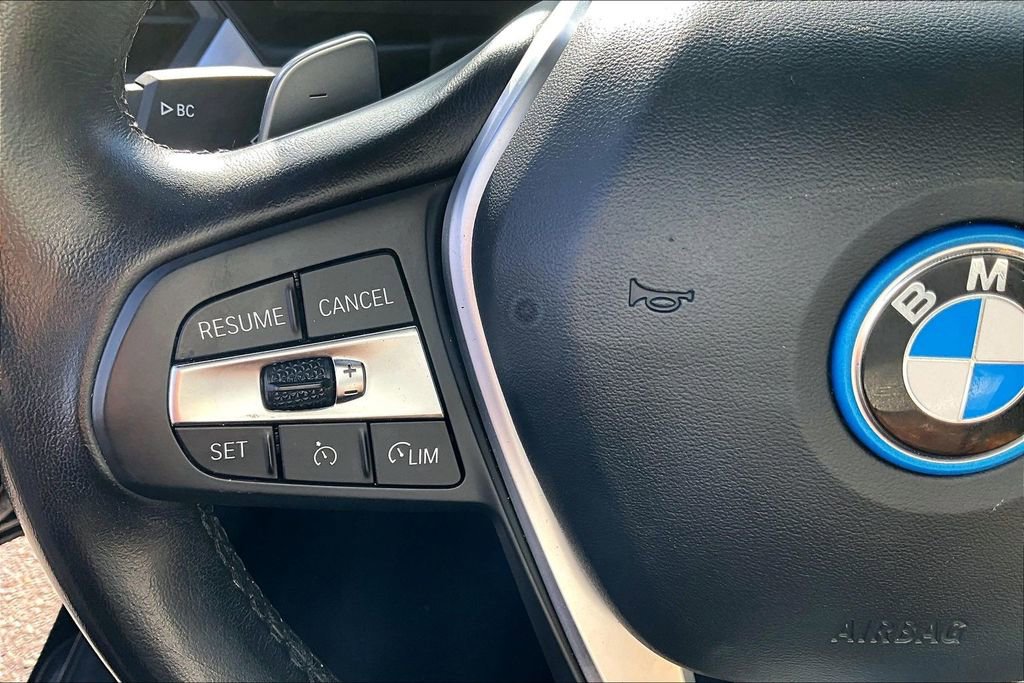 Used 2023 BMW 330e image 26