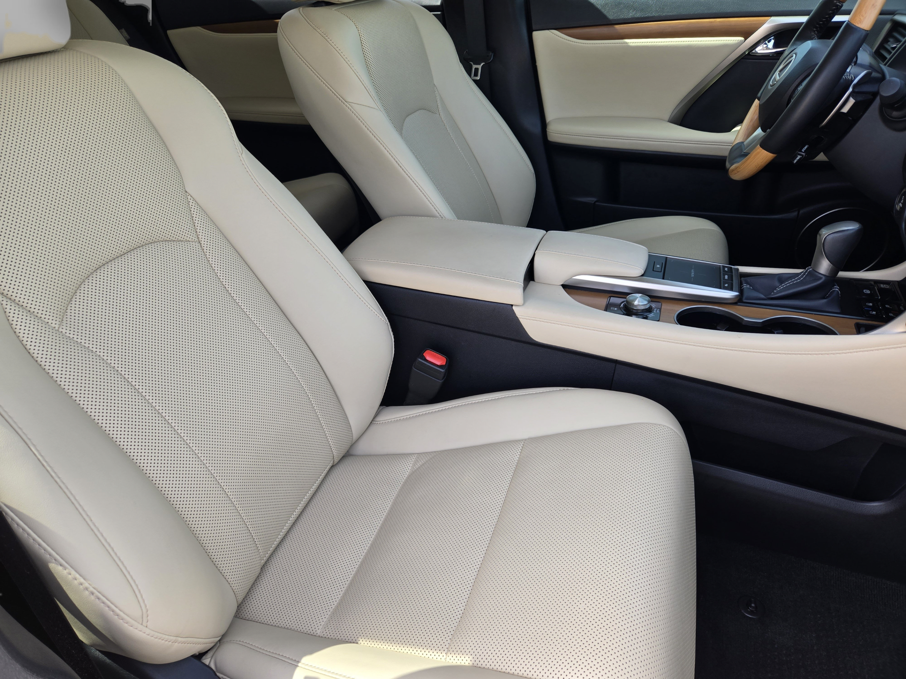 Used 2021 Lexus RX 350 FWD w/ Premium Package image 10