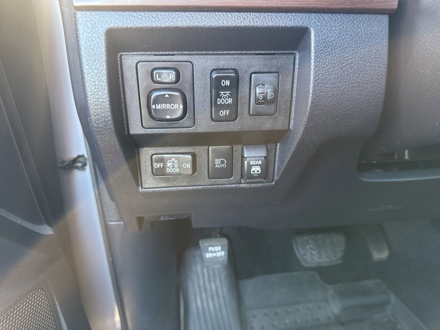 Used 2019 Toyota Tundra Limited image 21