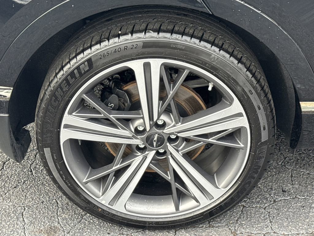 Used 2025 Genesis GV80 3.5T e-SC AWD/4WD image 17