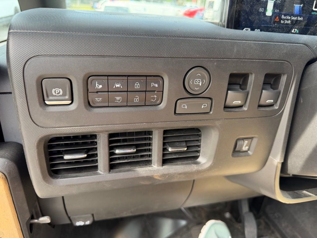 Used 2024 Chevrolet Brightdrop 600 w/ Commercial Equipment Package AWD/4WD image 8