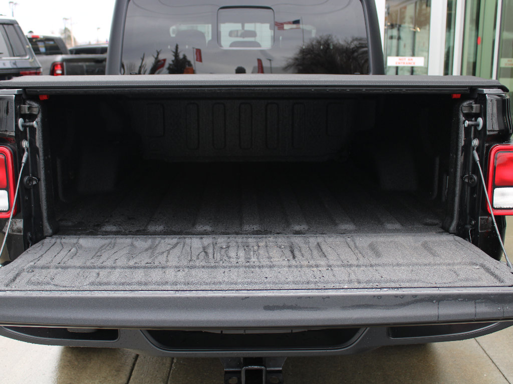 Used 2022 Jeep Gladiator Sport image 35