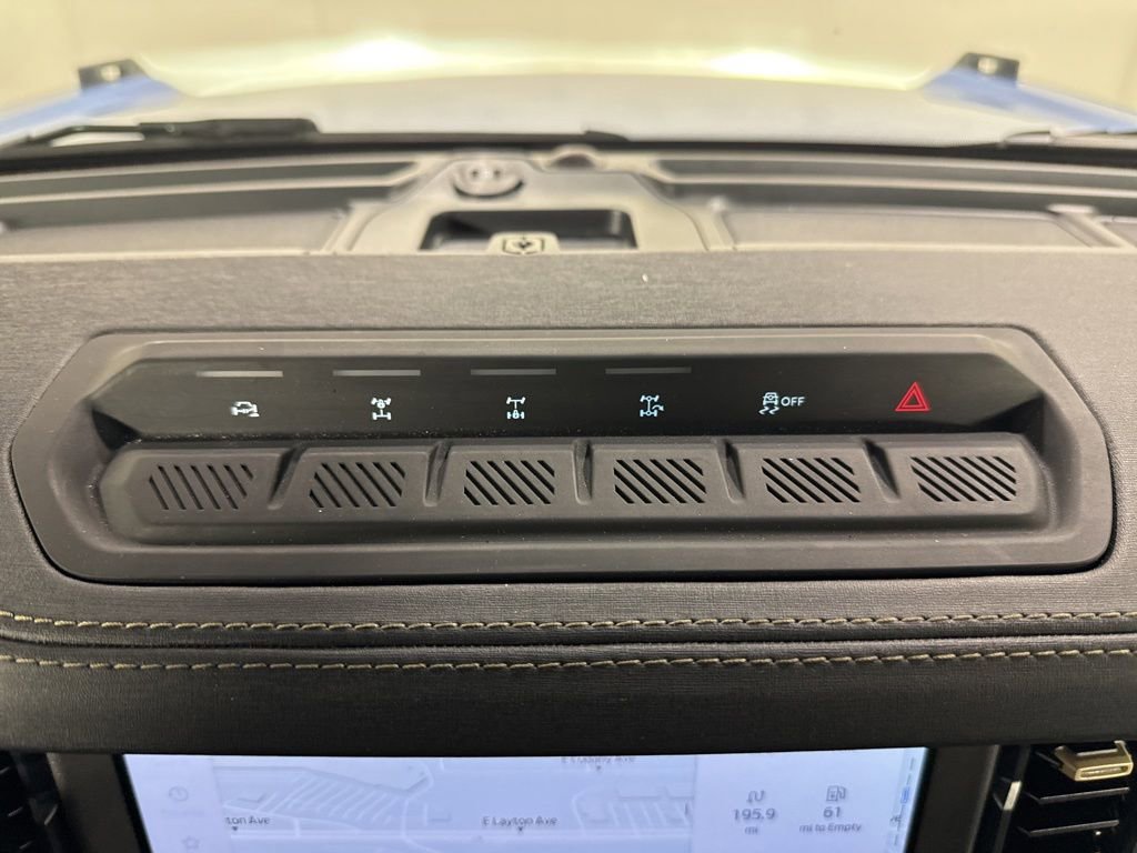 Used 2025 Ford Bronco Badlands AWD/4WD image 23