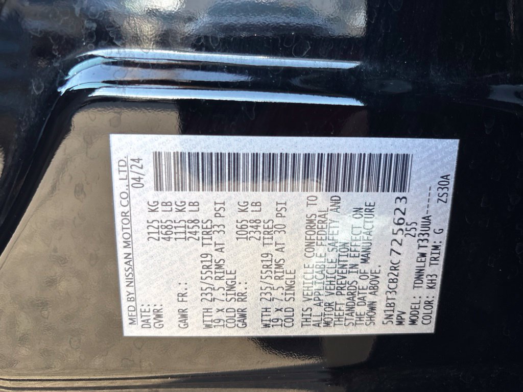 Used 2024 Nissan Rogue SL AWD/4WD image 11