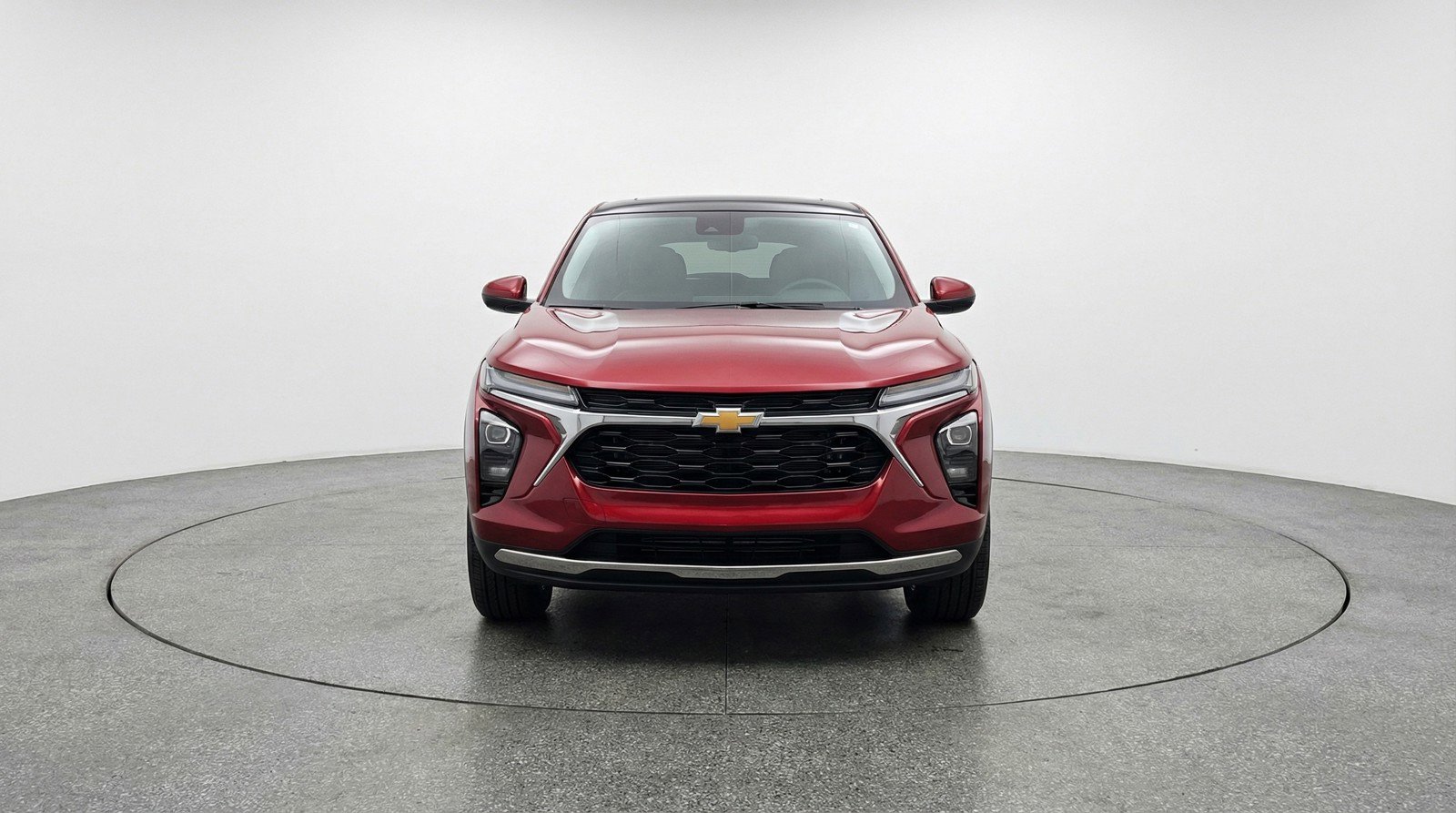 Used 2025 Chevrolet TrailBlazer LT image 2