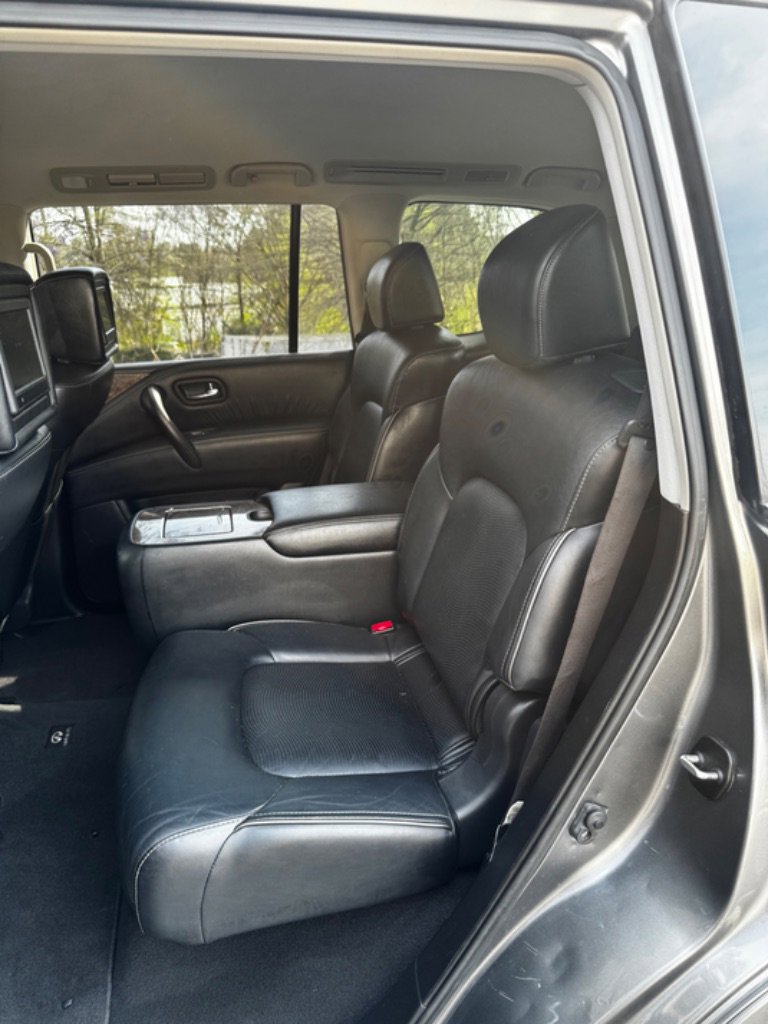 Used 2016 INFINITI QX80 Base w/ Driver's Assistance Package image 15