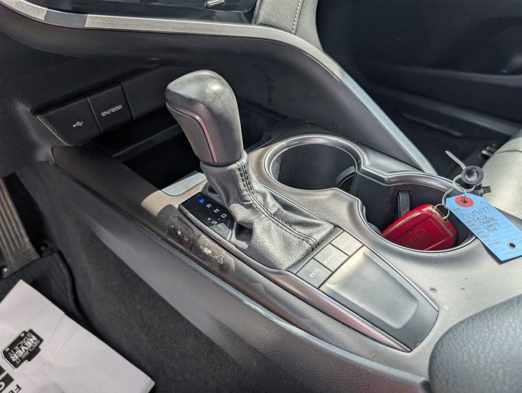 Used 2023 Toyota Camry SE w/ Convenience Package image 18