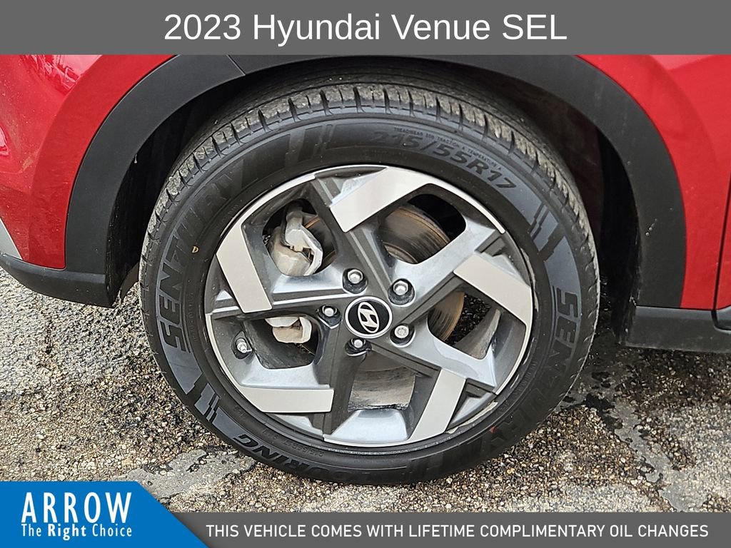 Used 2023 Hyundai Venue SEL w/ Cargo Package image 17