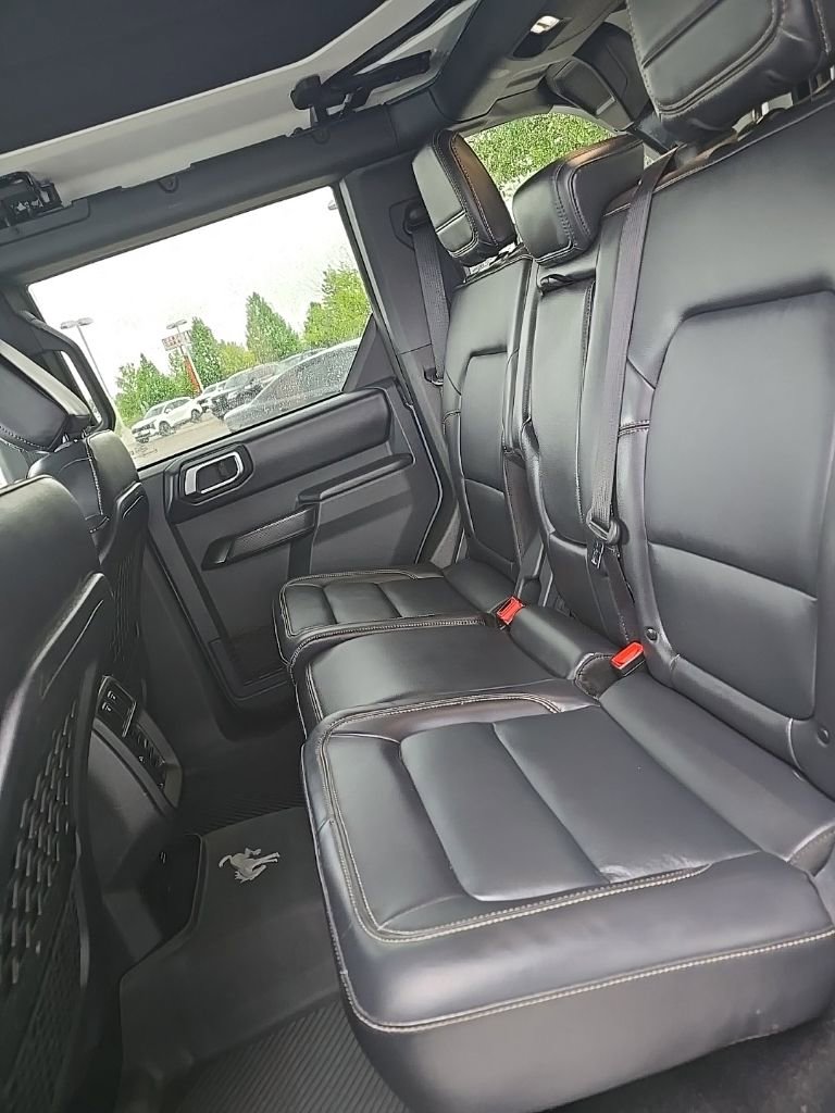 Used 2025 Ford Bronco Badlands AWD/4WD image 12