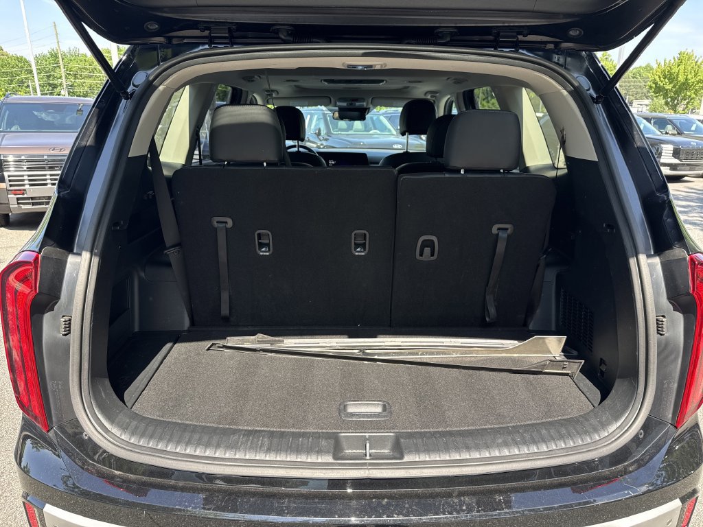 Used 2023 Kia Telluride S w/ S Sunroof Package FWD image 20