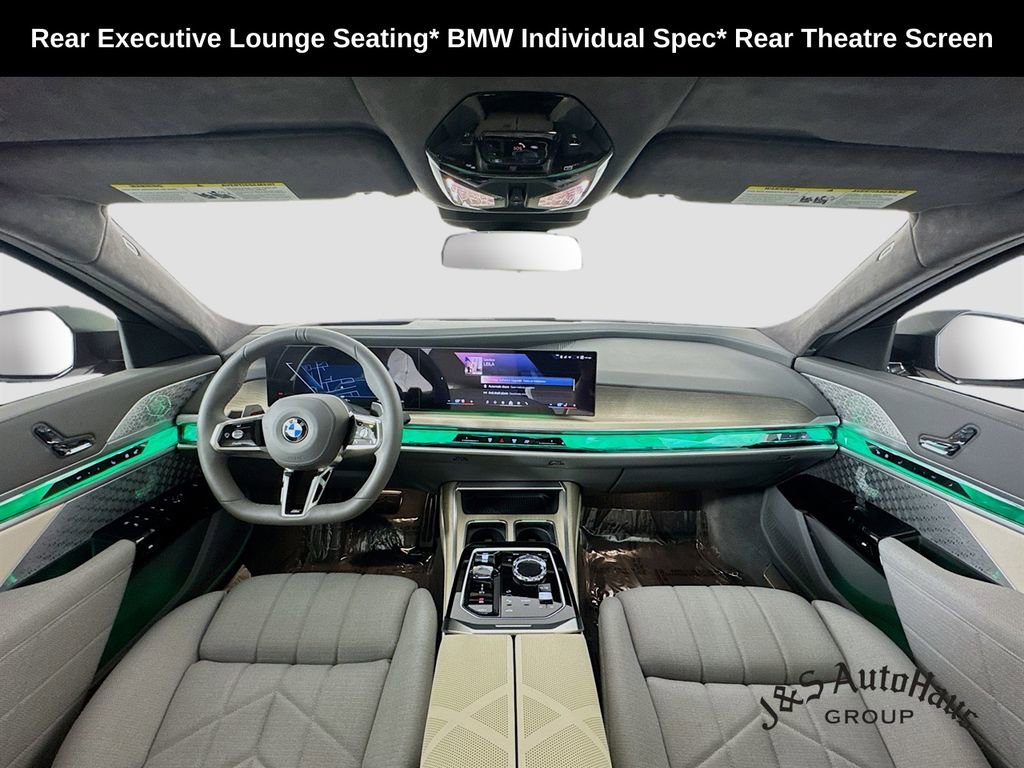 Used 2023 BMW 760i xDrive AWD/4WD image 29