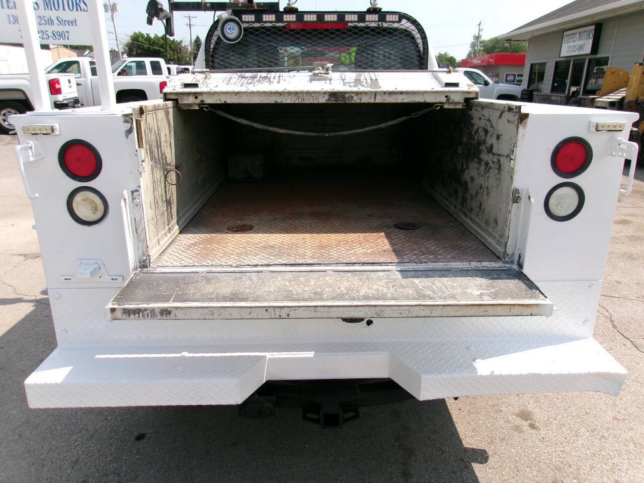 Used 2015 Ford F250 XL w/ Camper Package AWD/4WD image 9