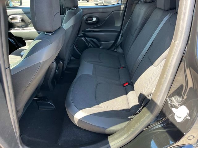 Certified 2019 Jeep Renegade Altitude w/ Quick Order Package 22M image 6