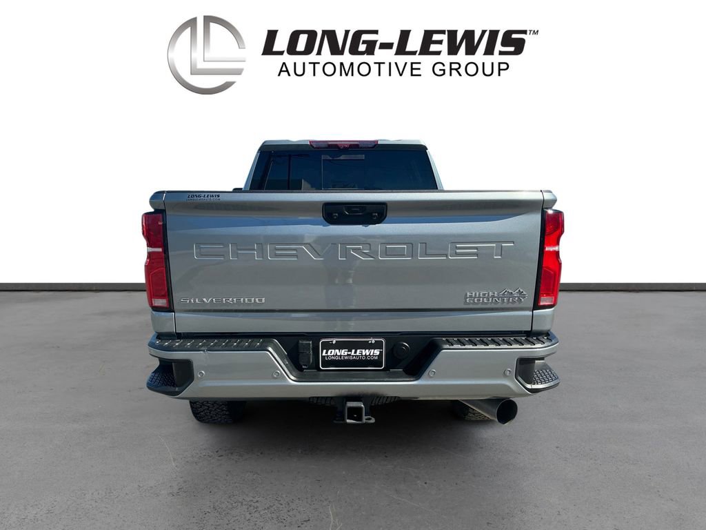 Used 2024 Chevrolet Silverado 2500 High Country w/ High Country Premium Package image 5