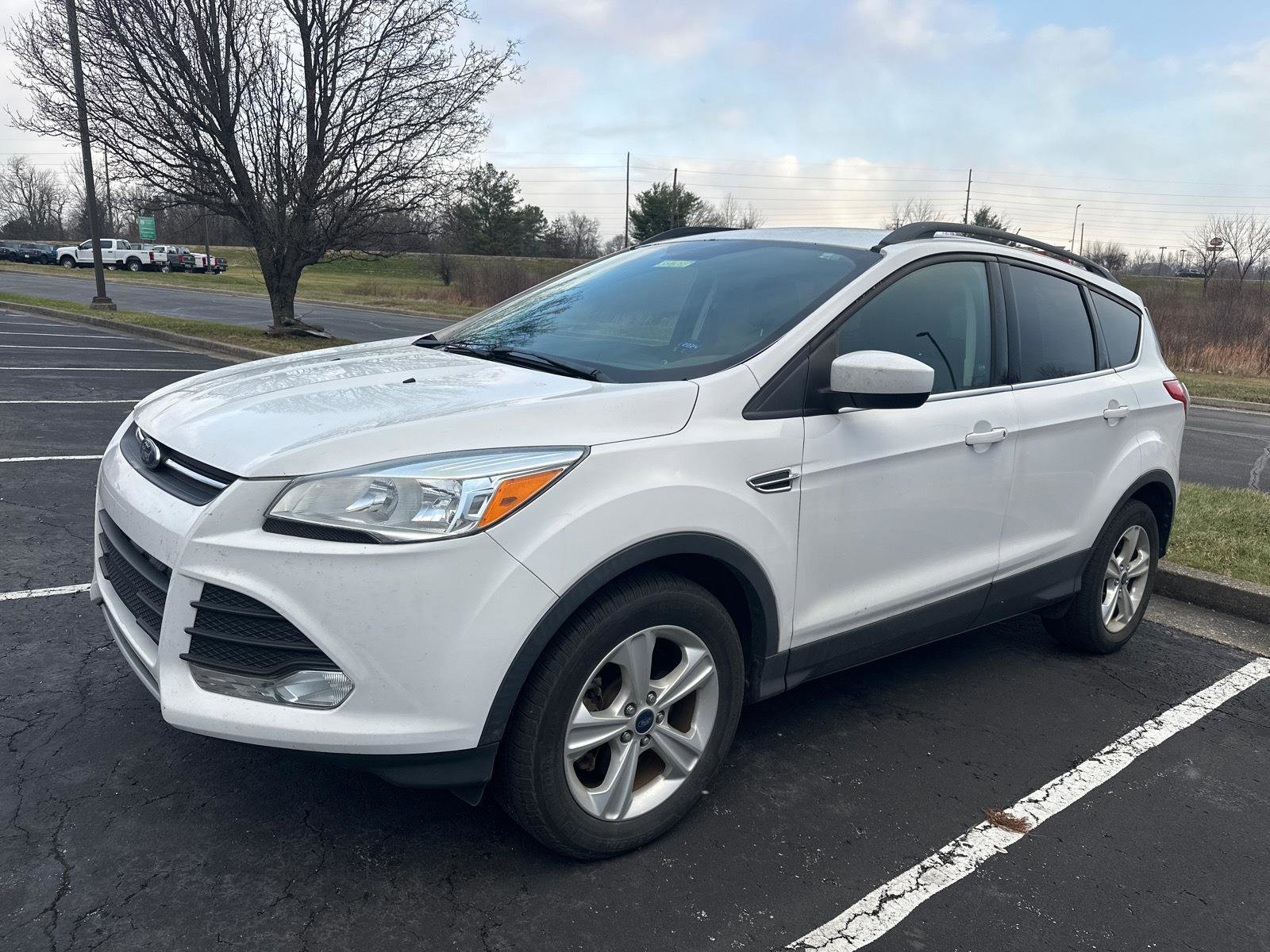 Used 2016 Ford Escape SE w/ Equipment Group 201A image 5
