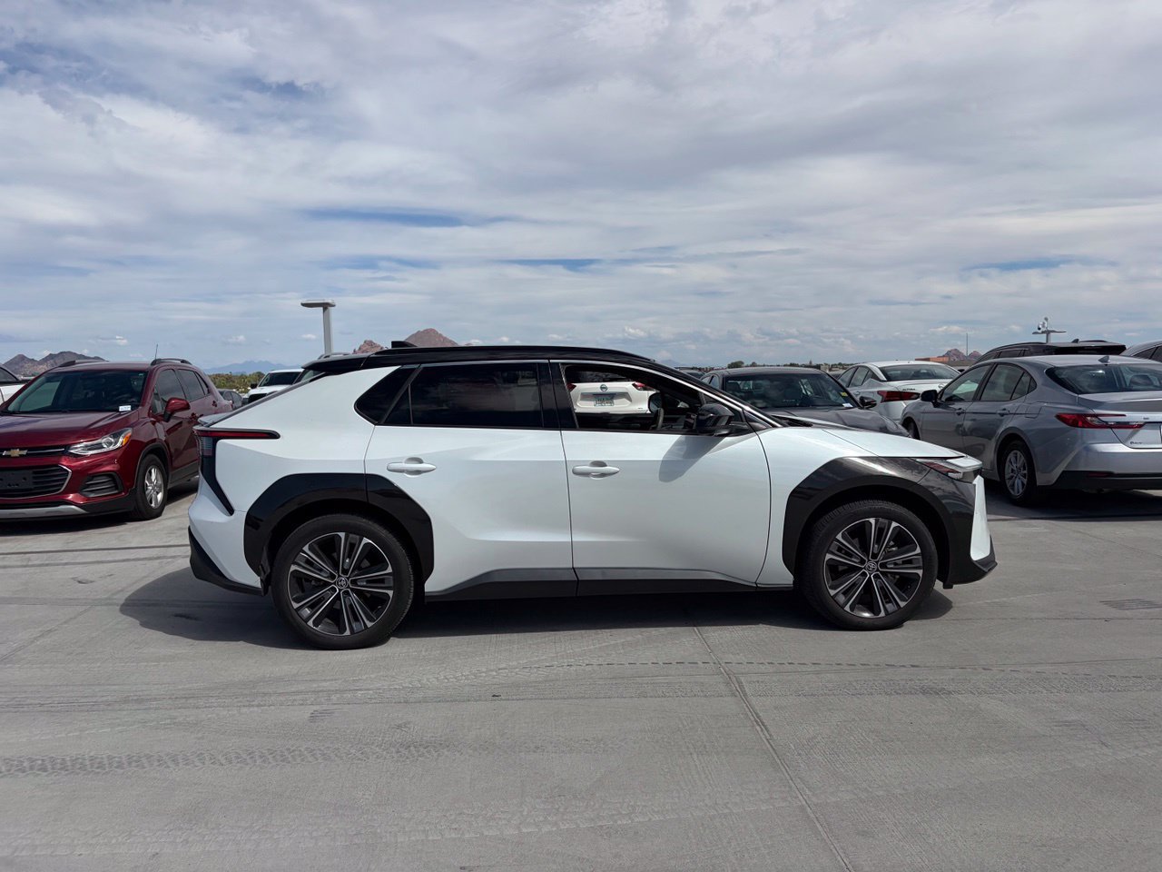 Used 2023 Toyota bZ4X AWD w/ Weather Package image 3