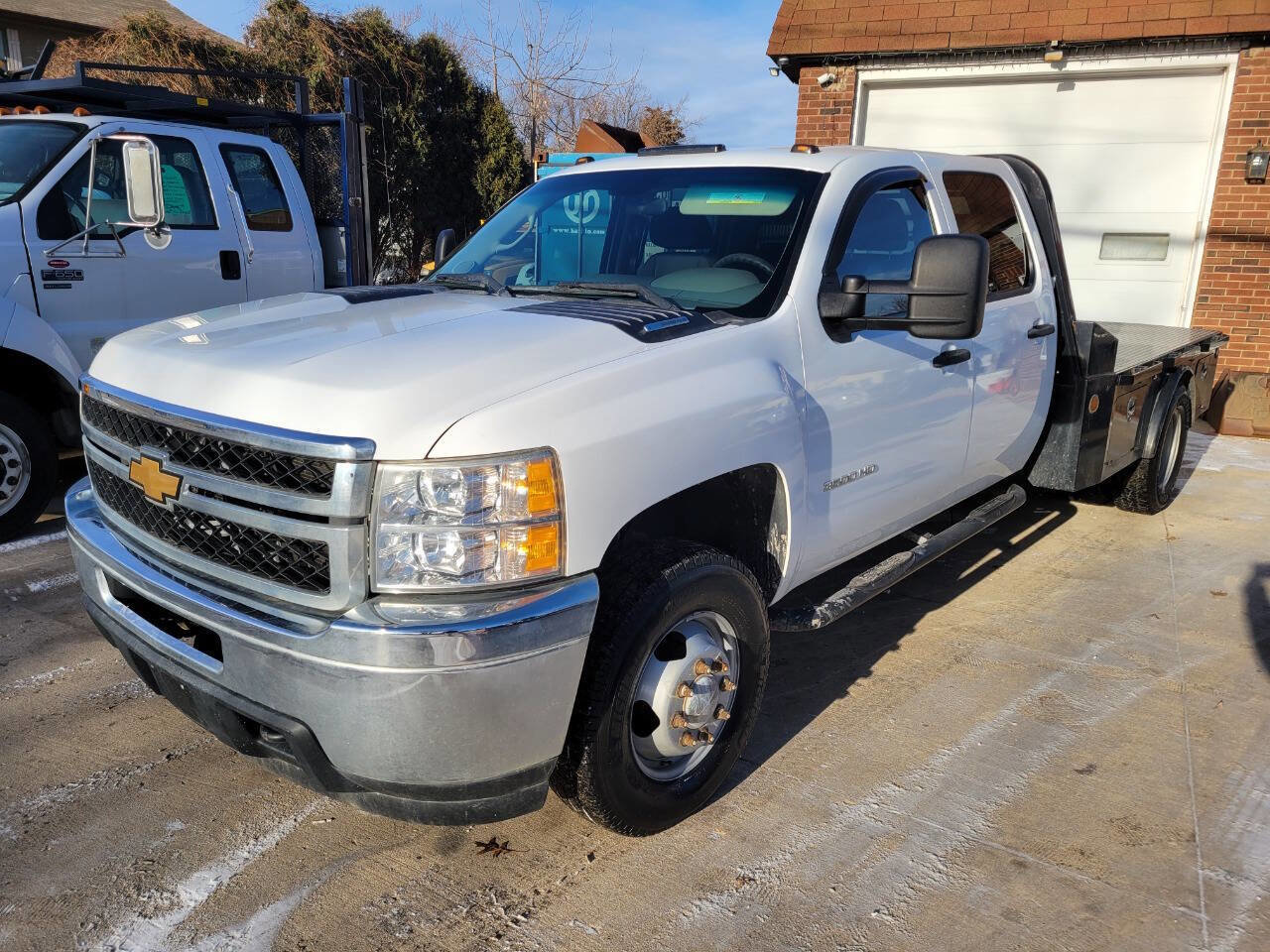 Used 2013 Chevrolet Silverado 3500 W/T w/ Skid Plate Package image 9