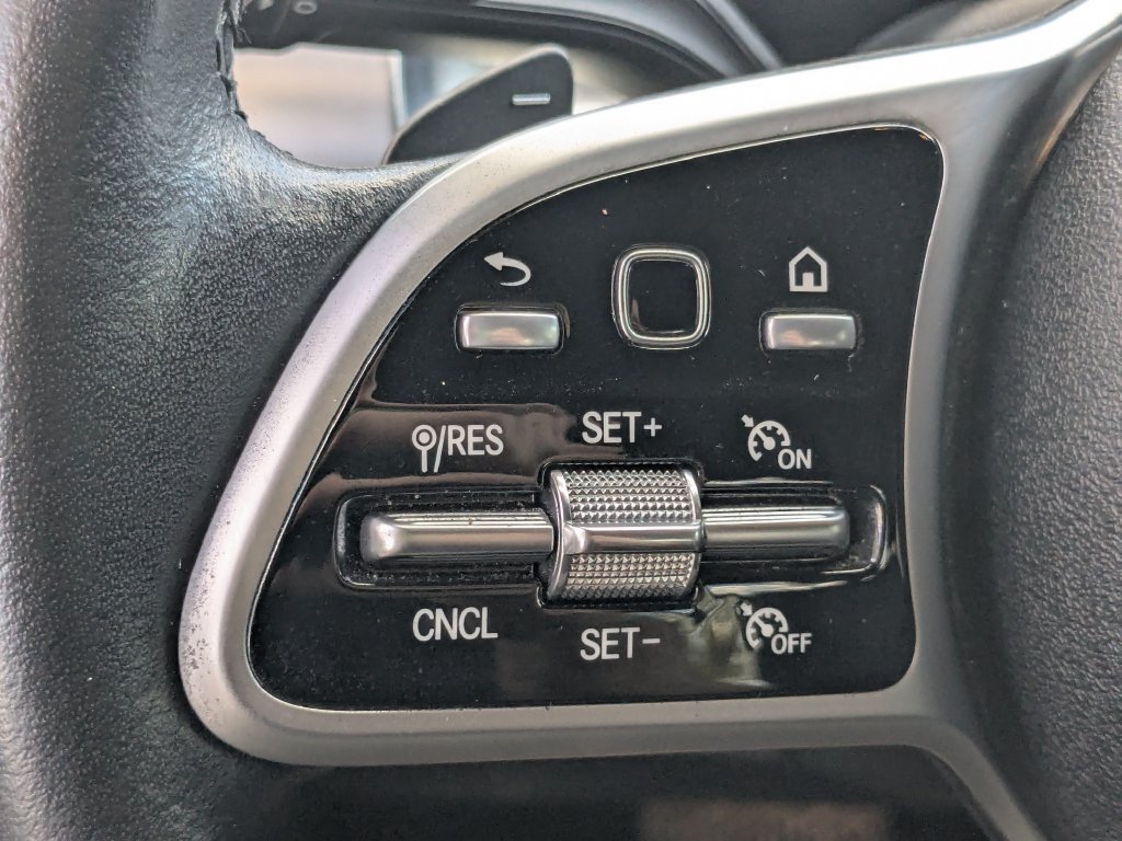 Certified 2021 Mercedes-Benz GLB 250 4MATIC image 11