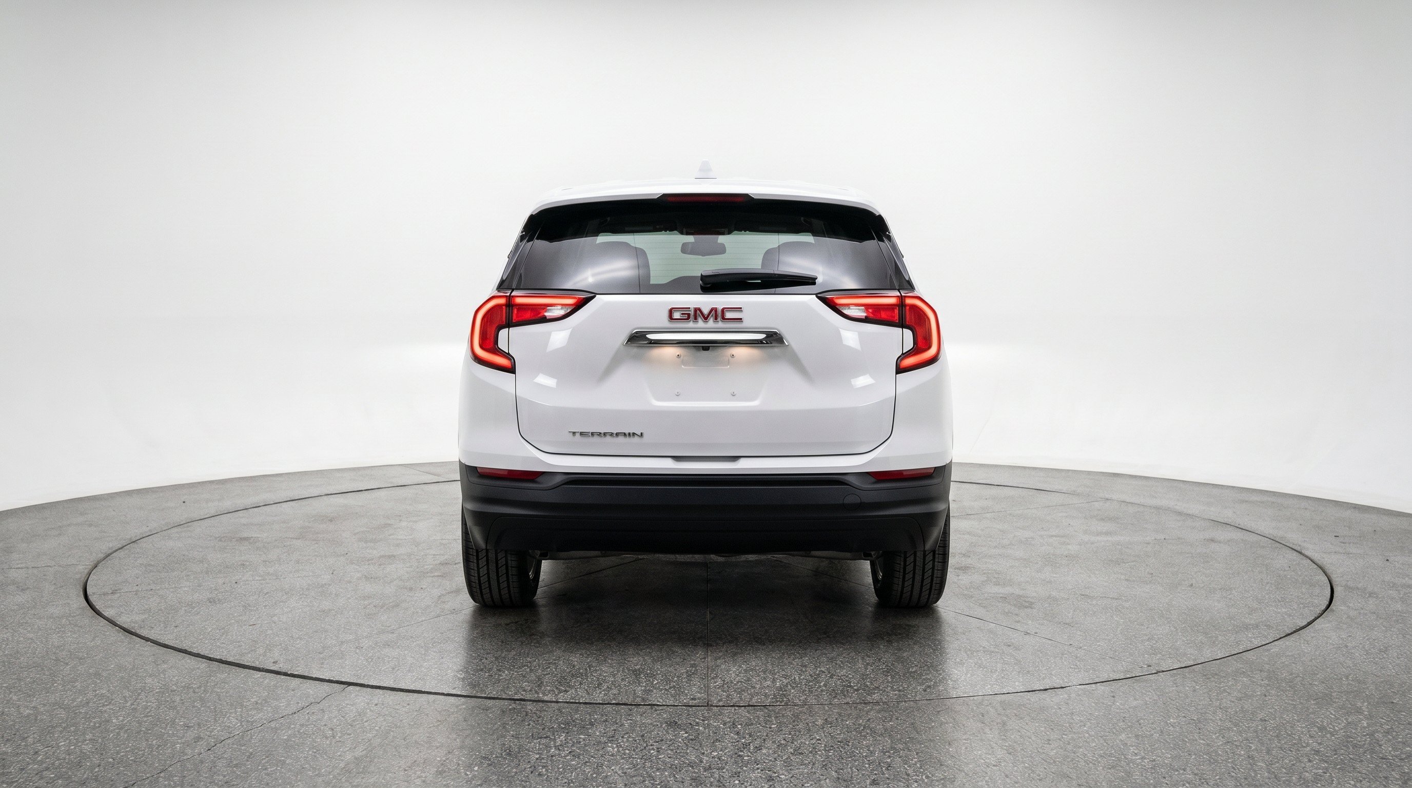 Used 2024 GMC Terrain SLE FWD image 7
