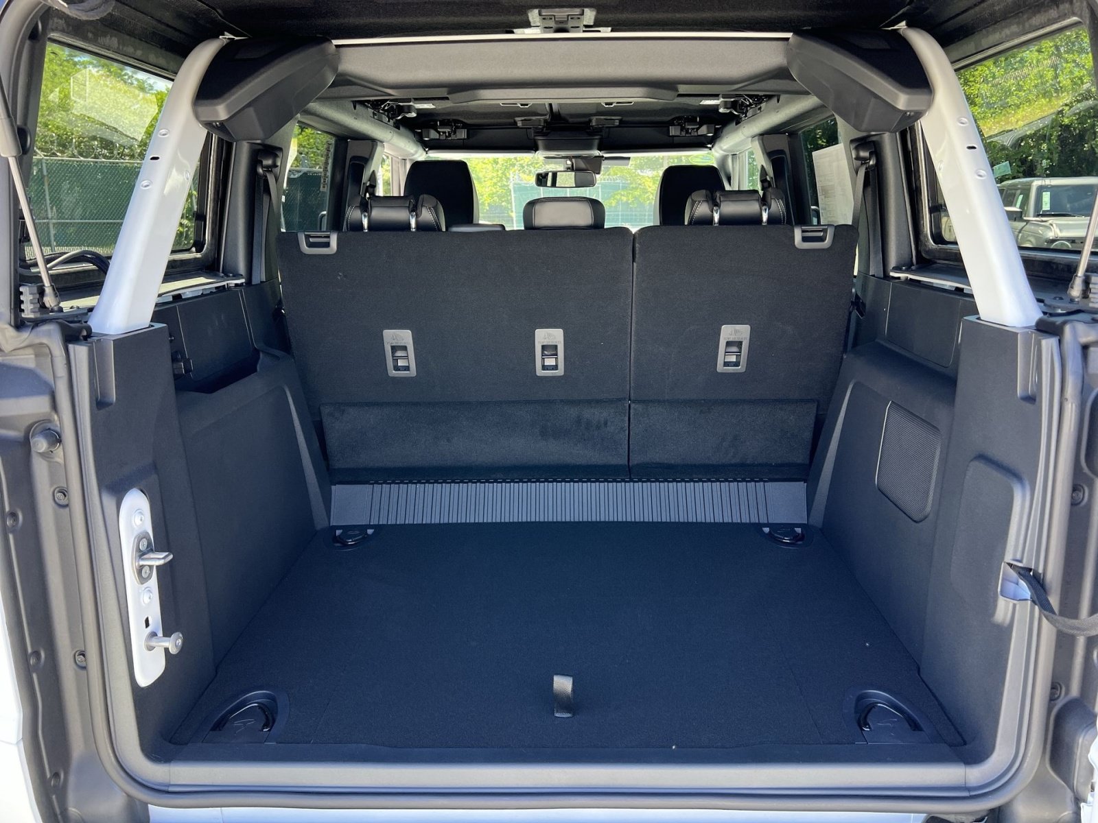 New 2026 Ford Bronco Outer Banks AWD/4WD image 25