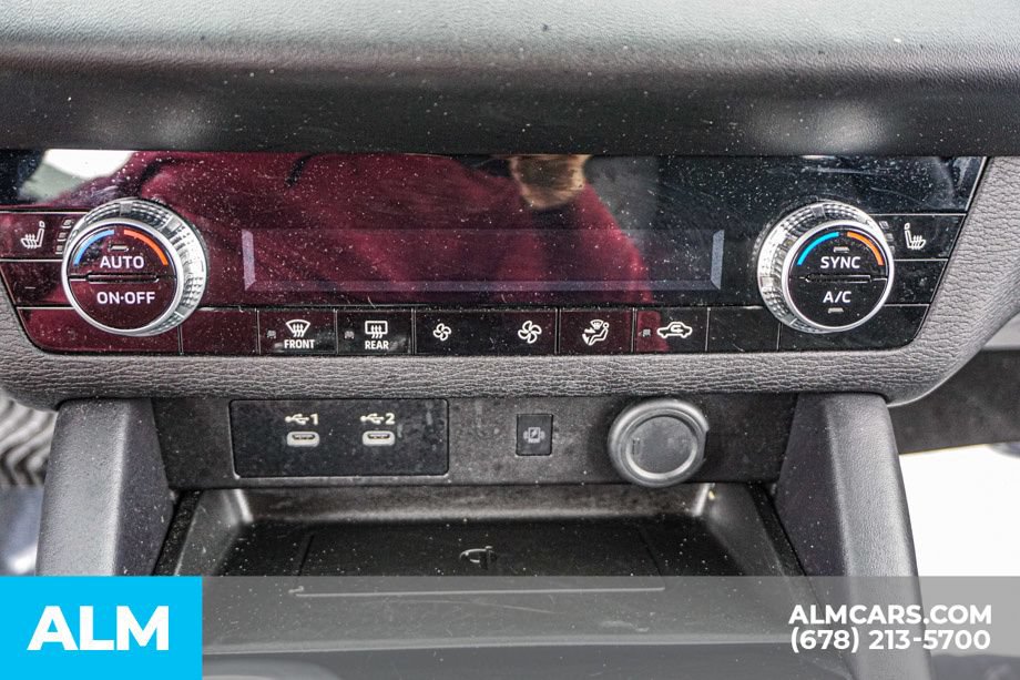 Used 2025 Mitsubishi Outlander SE FWD image 44