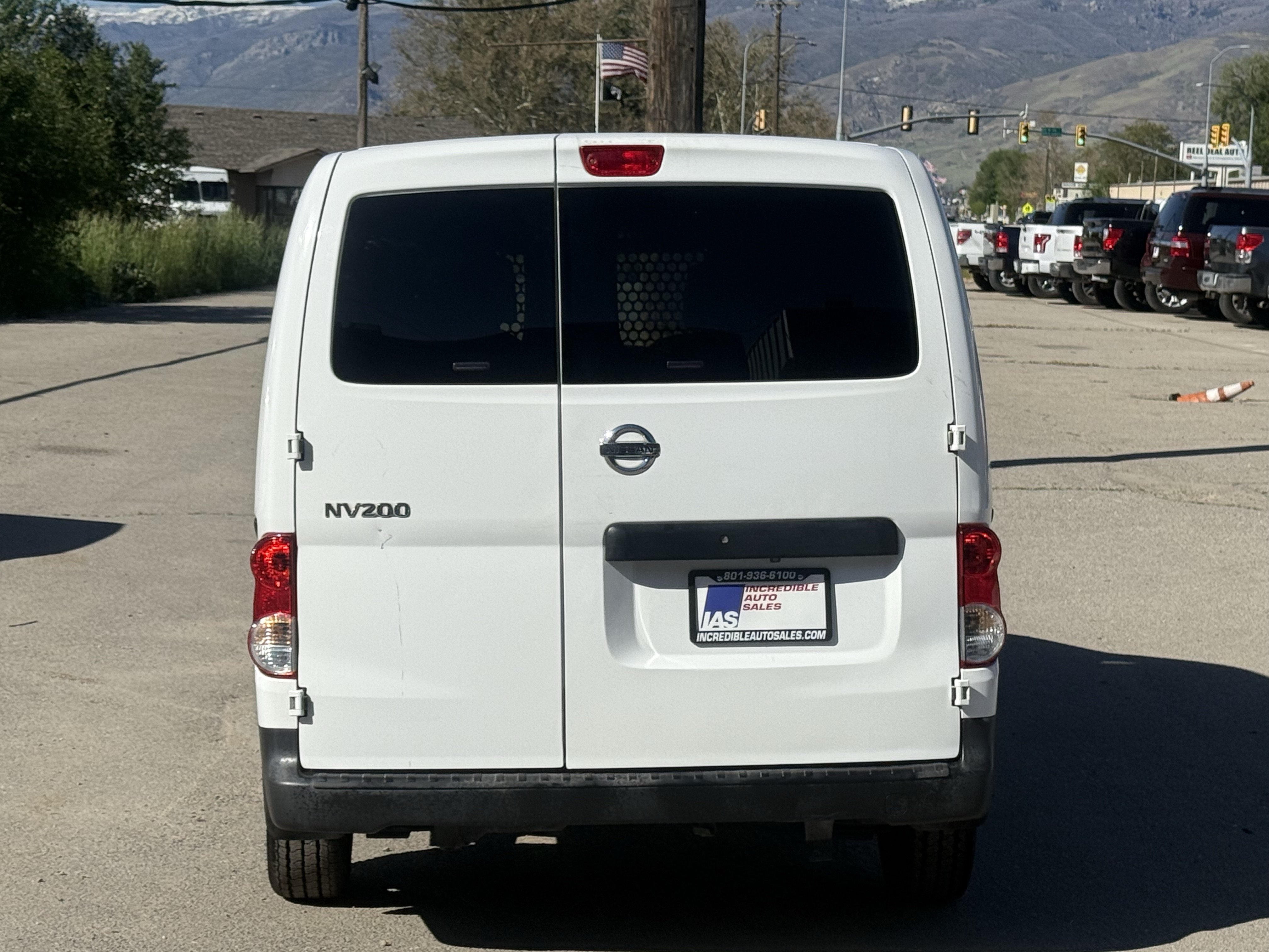 Used 2020 Nissan NV200 S FWD image 5