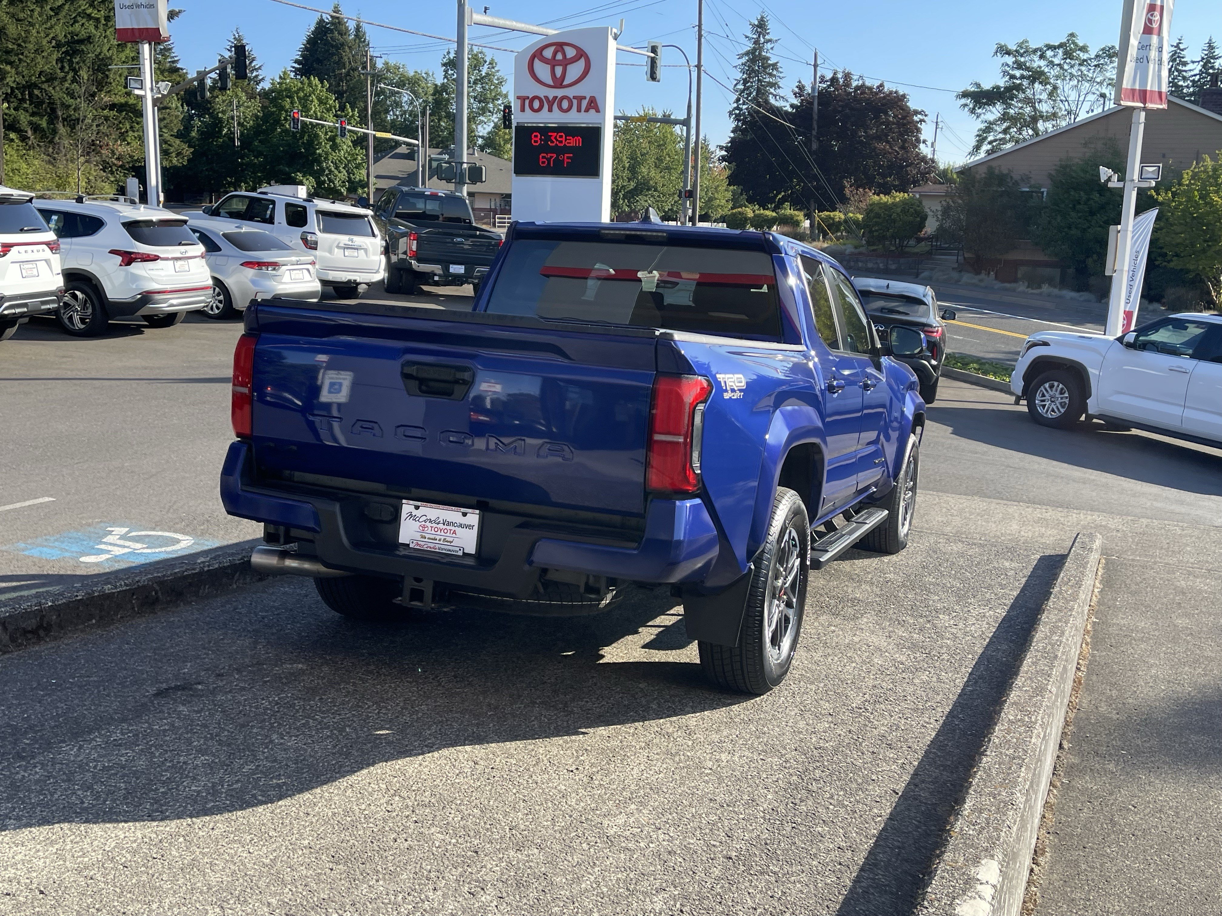 Certified 2024 Toyota Tacoma TRD Sport AWD/4WD image 6