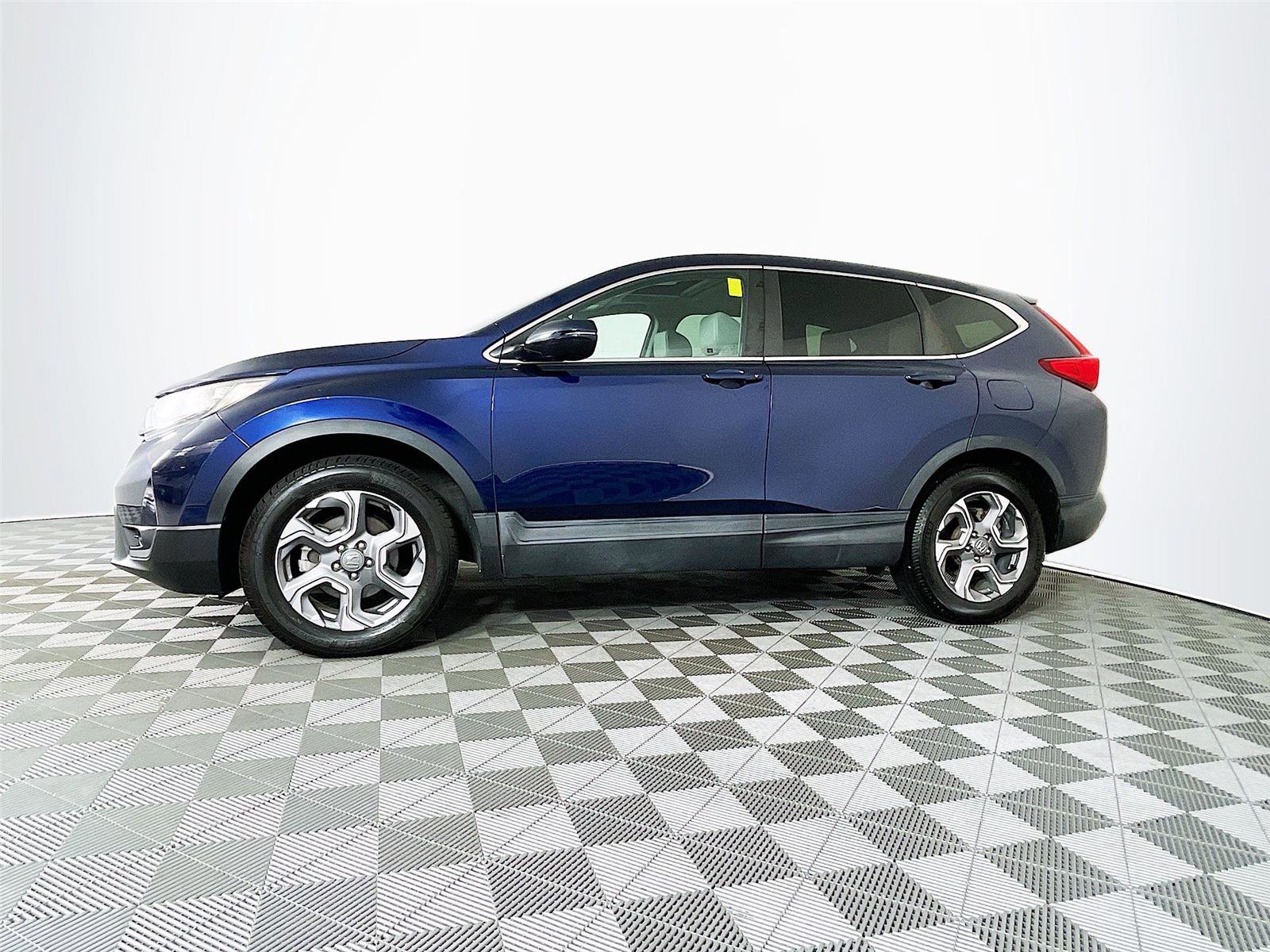 Used 2018 Honda CR-V EX-L image 4