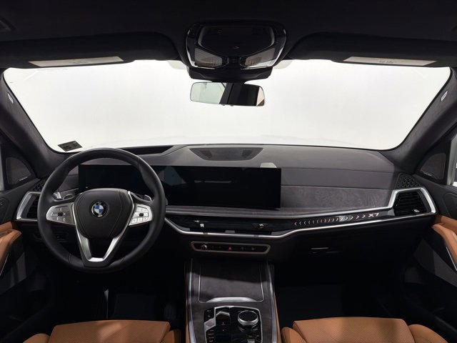 Certified 2024 BMW X7 xDrive40i image 33