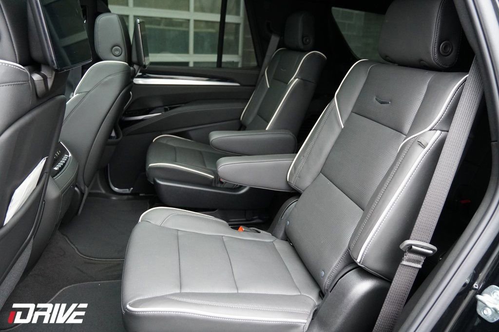 Used 2026 Cadillac Escalade Sport w/ Touring Package image 36