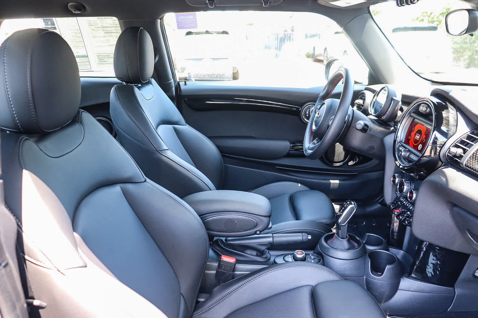 Used 2021 MINI Cooper S FWD image 18