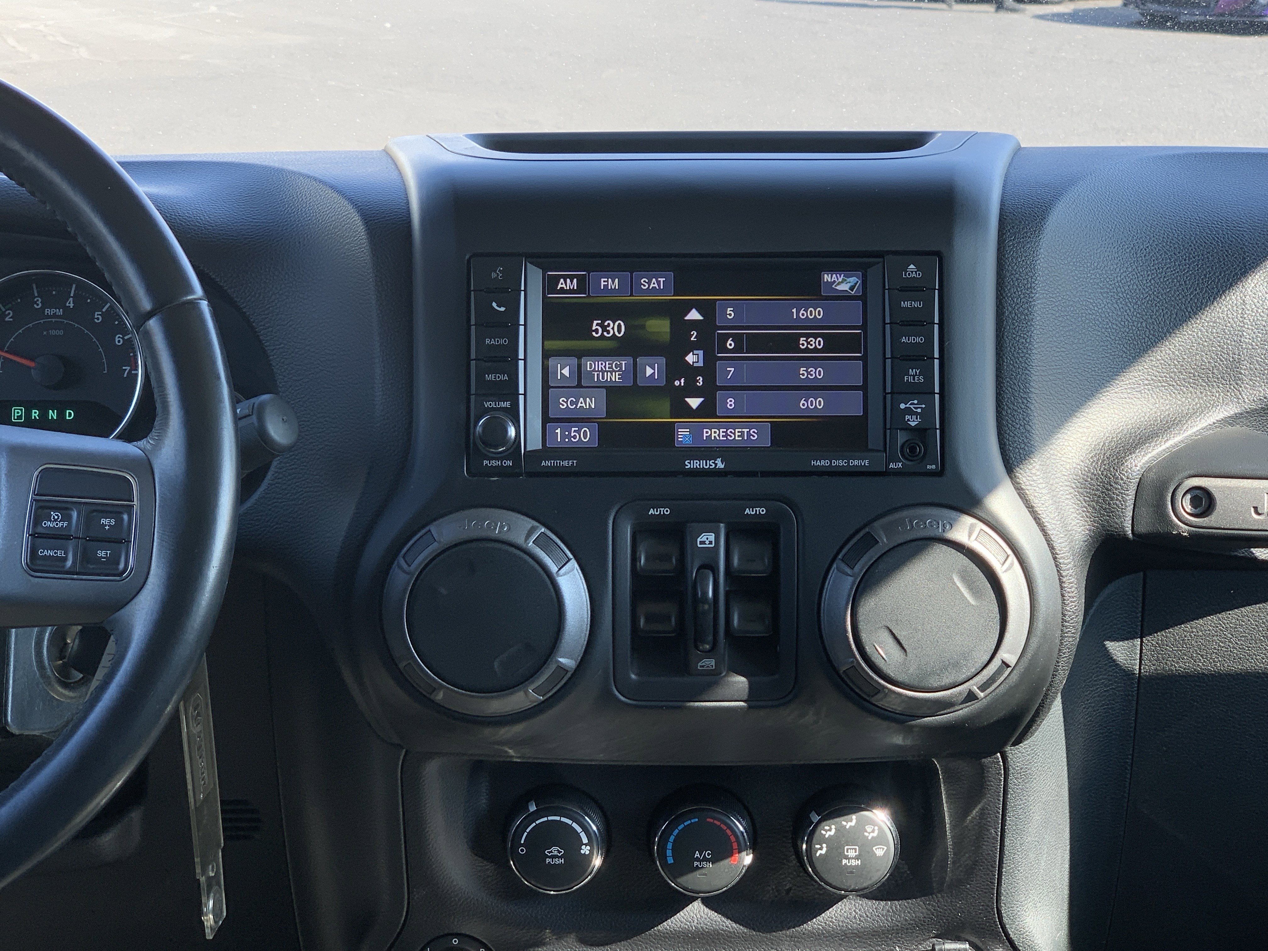 Used 2017 Jeep Wrangler Unlimited Sport image 31