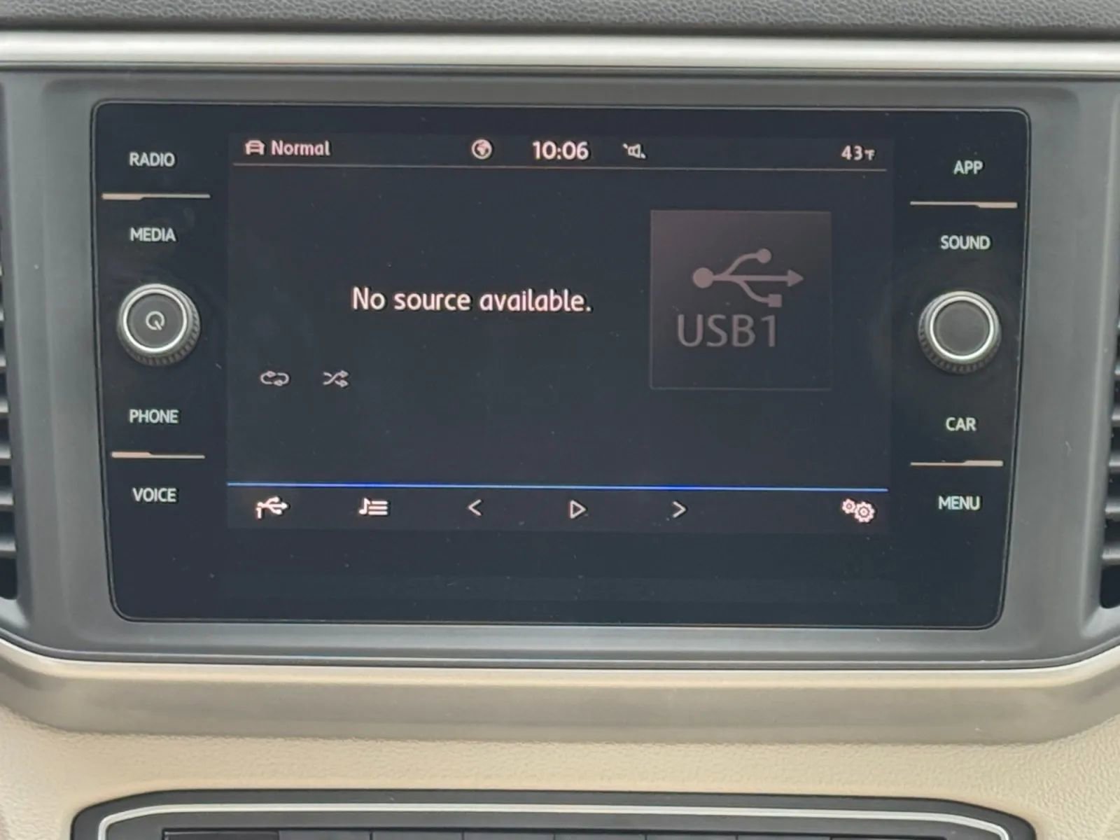 Used 2021 Volkswagen Atlas SE image 21