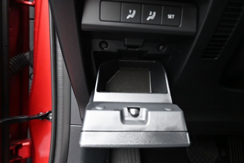 Used 2023 MAZDA CX-30 AWD 2.5 S w/ Preferred Package image 26