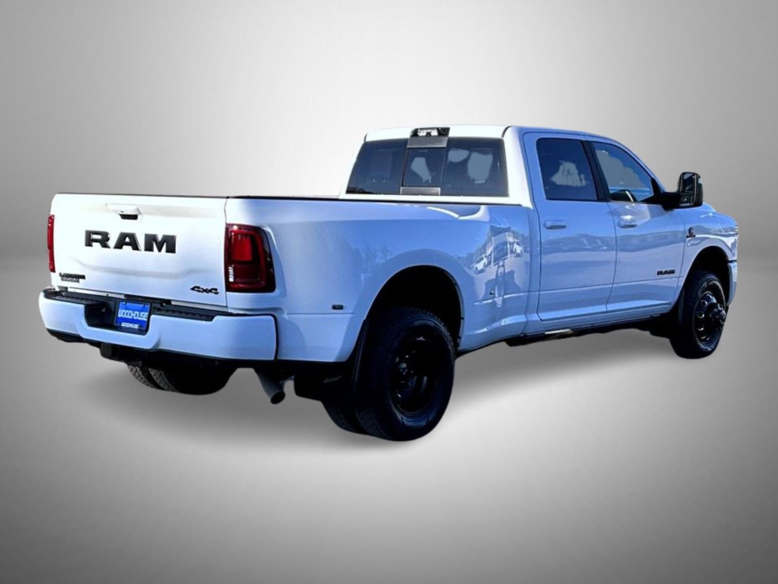 Used 2025 RAM 3500 Laramie AWD/4WD image 5