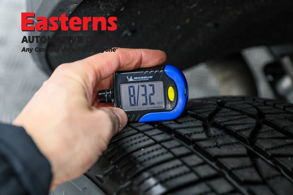 Used 2023 Jeep Grand Cherokee L Laredo image 31