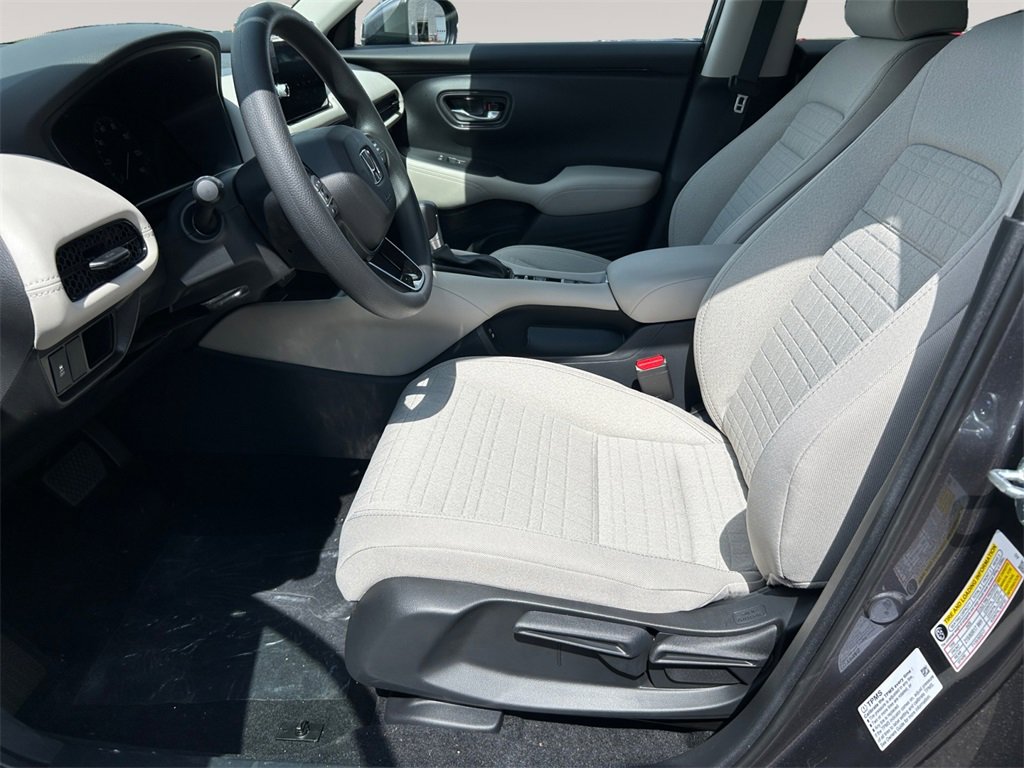 New 2026 Honda HR-V LX image 9