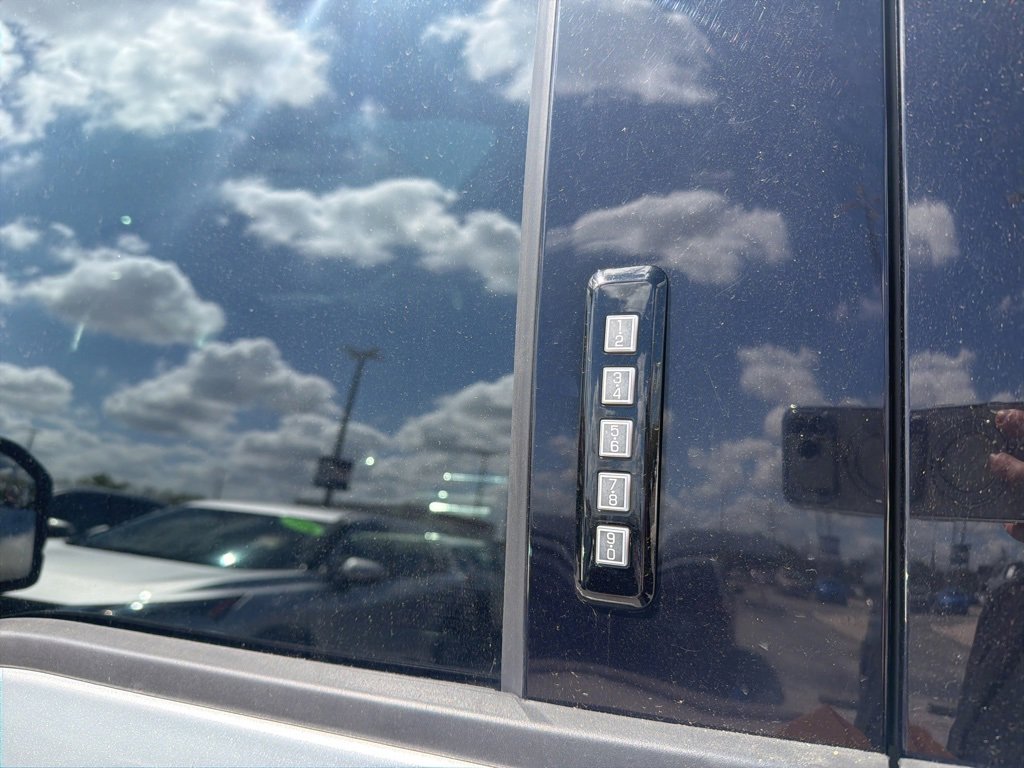 Used 2018 Ford F150 XLT w/ Equipment Group 301A Mid image 25