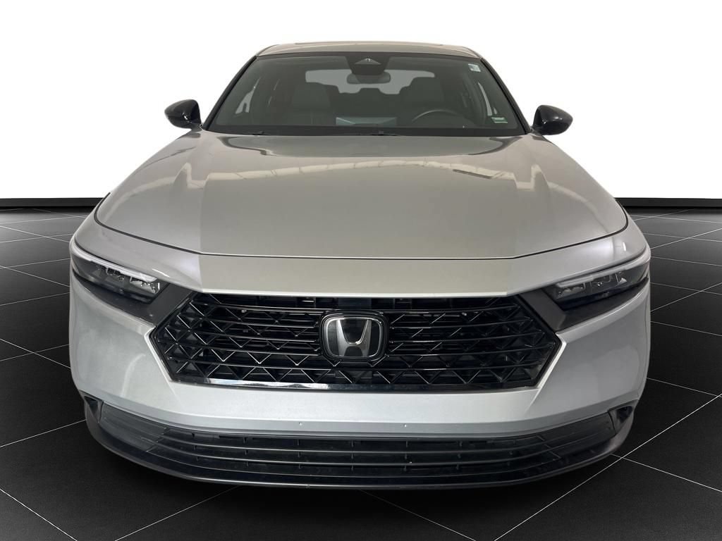Used 2024 Honda Accord Sport image 6