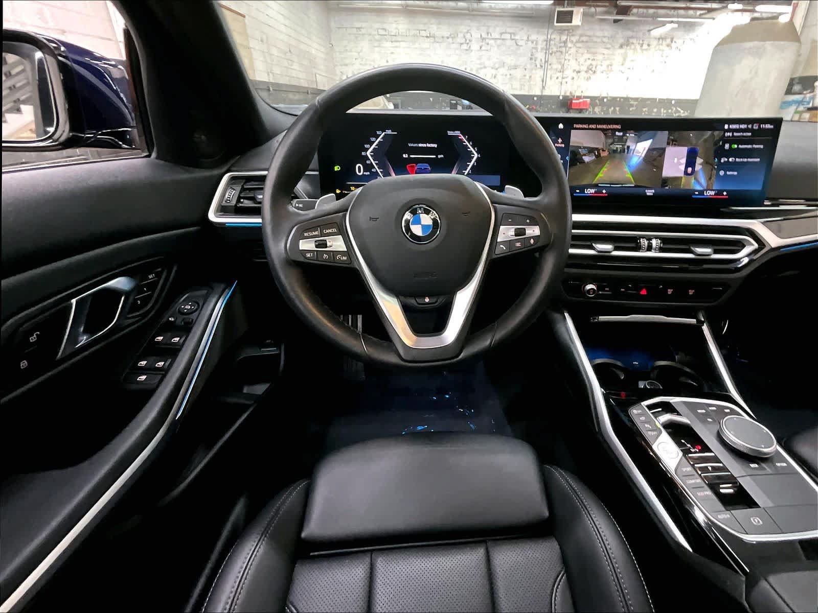 Used 2024 BMW 330i xDrive Sedan w/ Premium Package AWD/4WD image 9
