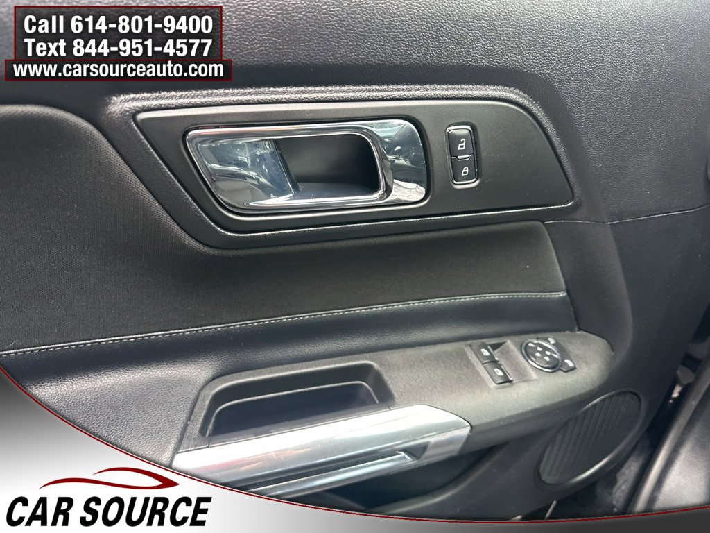 Used 2017 Ford Mustang Coupe image 11