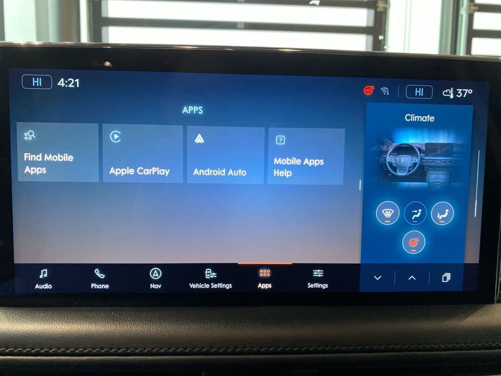 Used 2022 Lincoln Nautilus Reserve w/ Equipment Group 201A image 12