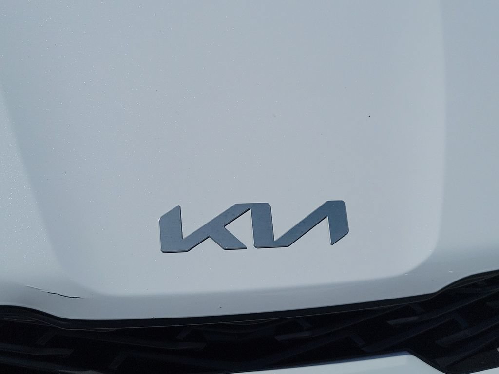 Used 2023 Kia K5 GT-Line w/ GT-Line Premium Package FWD image 5