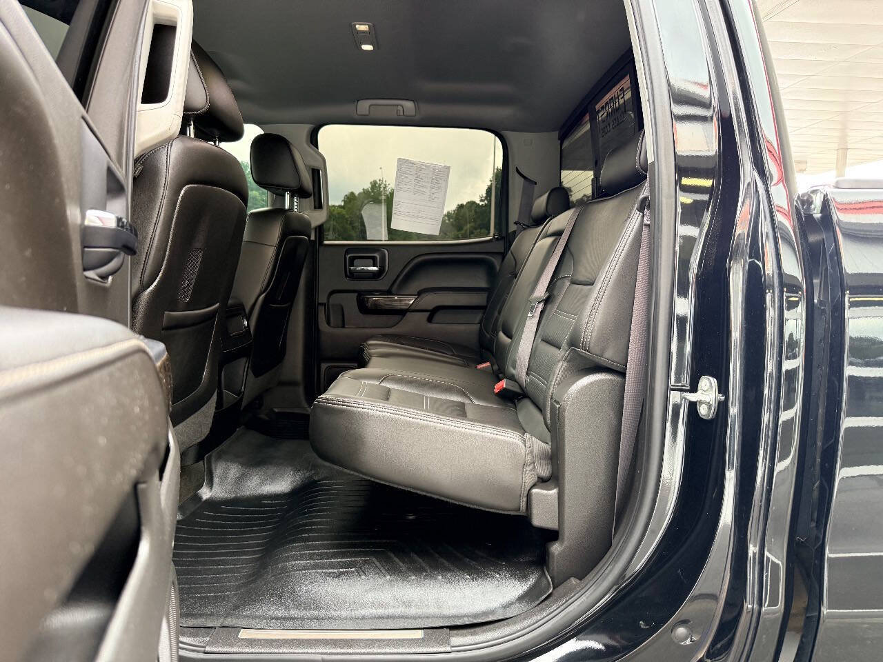 Used 2015 GMC Sierra 2500 Denali w/ Duramax Plus Package AWD/4WD image 36