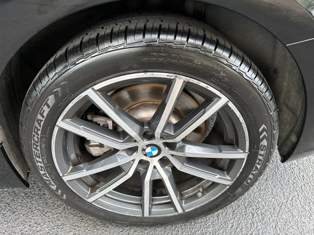 Used 2020 BMW 330i Sedan w/ Driving Assistance Package RWD image 19