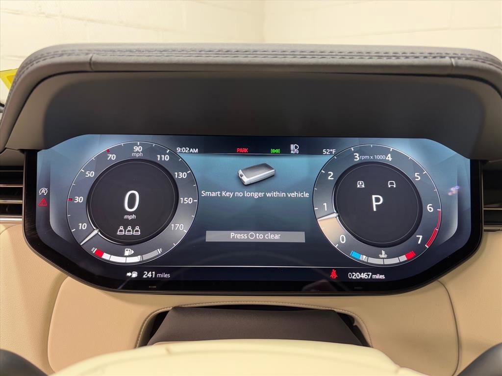 Used 2023 Land Rover Range Rover SE image 18