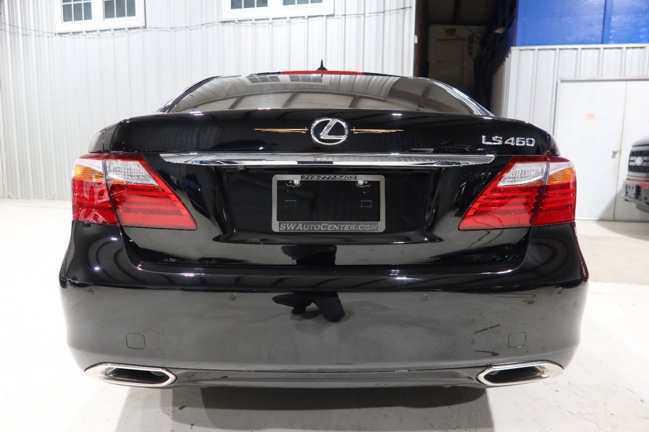 Used 2012 Lexus LS 460 w/ Comfort Pkg RWD image 4